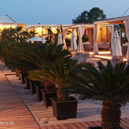 彩虹公寓式酒店 公寓式酒店 阳光海滩