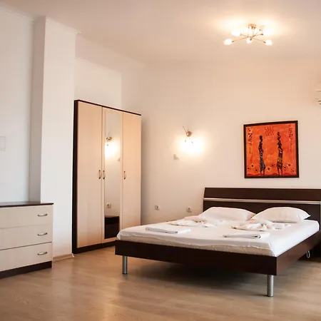 Rainbow 1 Complex 3*