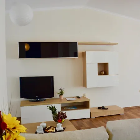 Aparthotel Rainbow 1 Complex