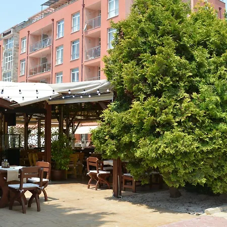彩虹公寓式酒店