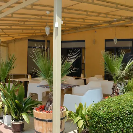 Rainbow 1 Complex 3* 써니비치