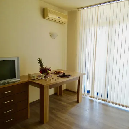 Rainbow 1 Complex 아파트호텔 써니비치