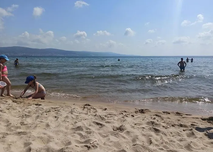 Lejlighedshotel Rainbow 1 Complex 3*