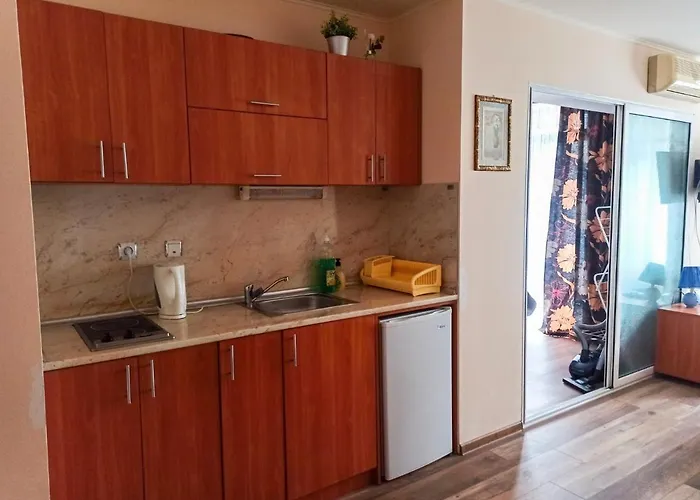 Rainbow 1 Complex Lejlighedshotel 3*