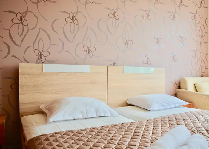 Rainbow 1 Complex Lejlighedshotel