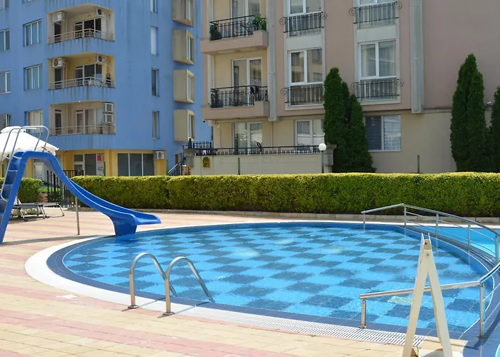 Rainbow 1 Complex Lejlighedshotel