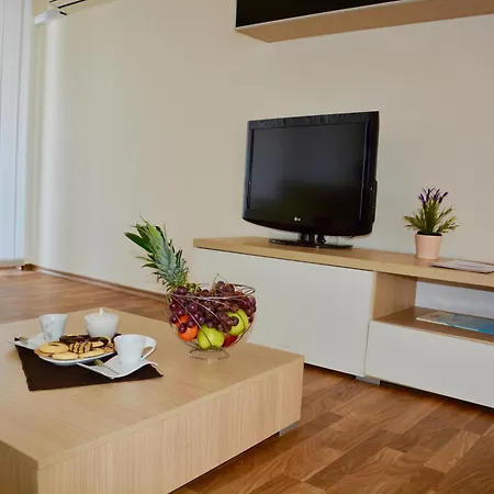 Rainbow 1 Complex Hotel apartamentowy Słoneczny Brzeg