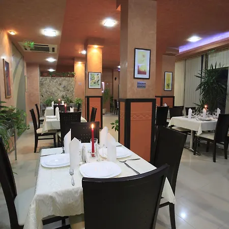 Rainbow 1 Complex 3*