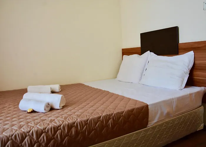 Lägenhetshotell Rainbow 1 Complex 3*