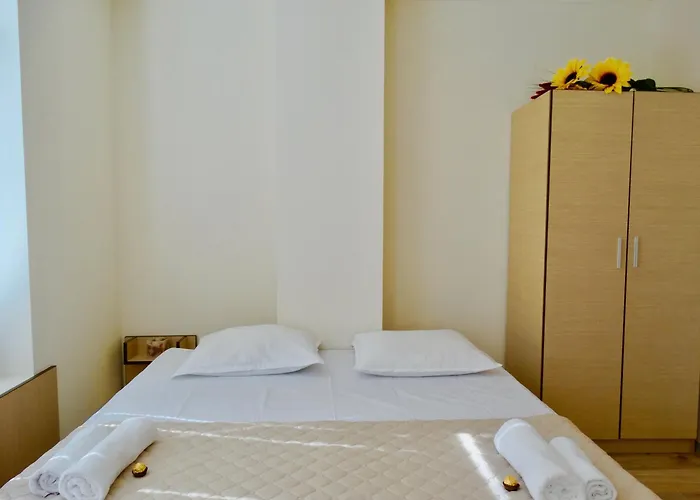 Lägenhetshotell Rainbow 1 Complex