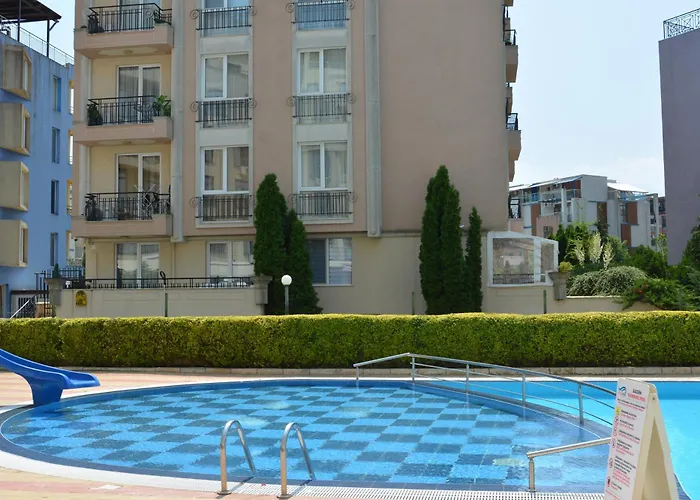 Rainbow 1 Complex Lägenhetshotell 3*