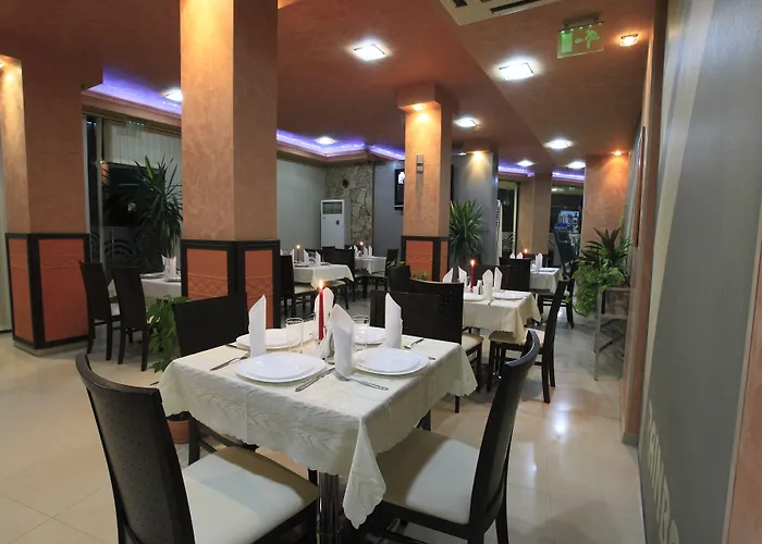 Rainbow 1 Complex Lägenhetshotell 3*