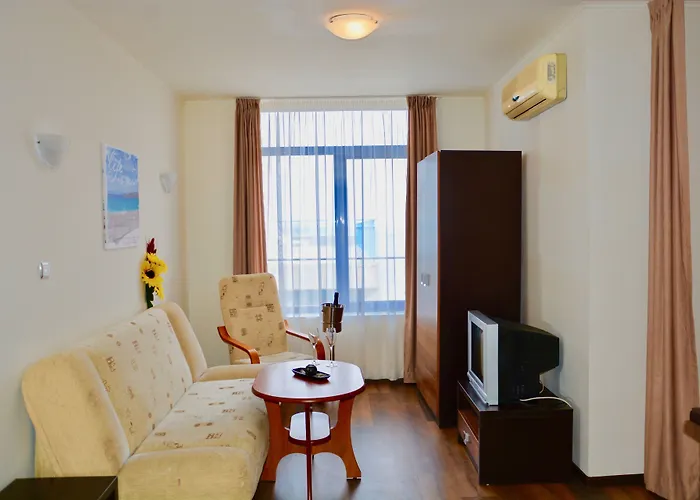 Rainbow 1 Complex Slăntjev Brjag