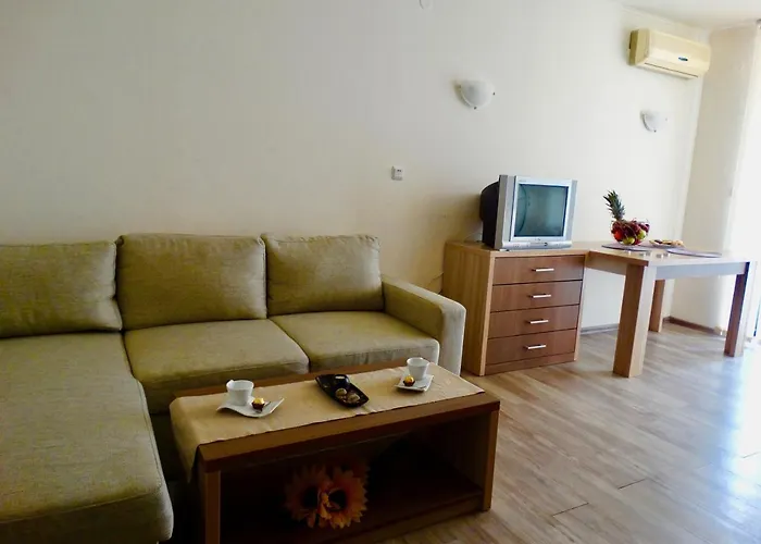 Rainbow 1 Complex Lägenhetshotell 3*